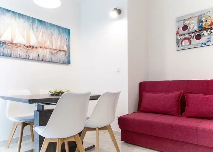 L&L Apartments